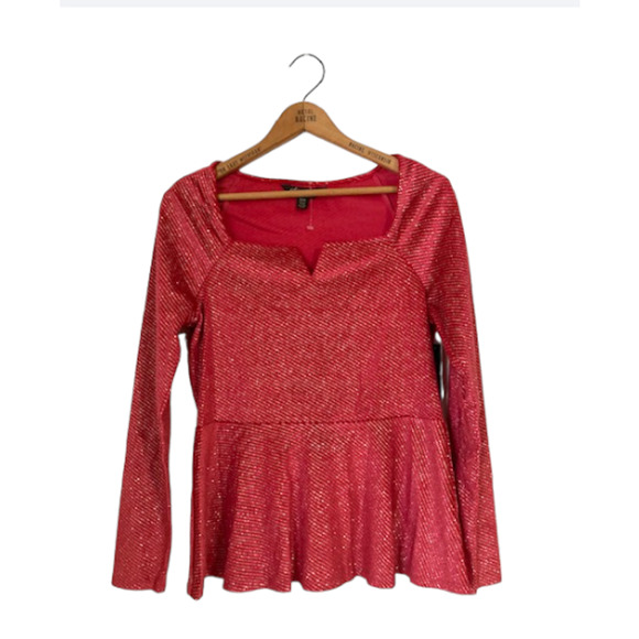 New!! - Women's RED Metallic Velvet Peplum Blouse - Size M - Picture 2 of 9